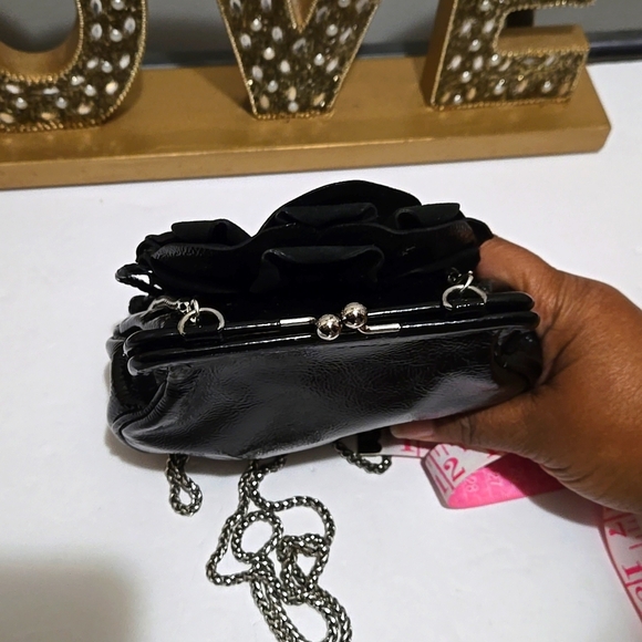 Brighton Mini Rosie Patent Leather Large Coin Purse Crossbody - Picture 6 of 10